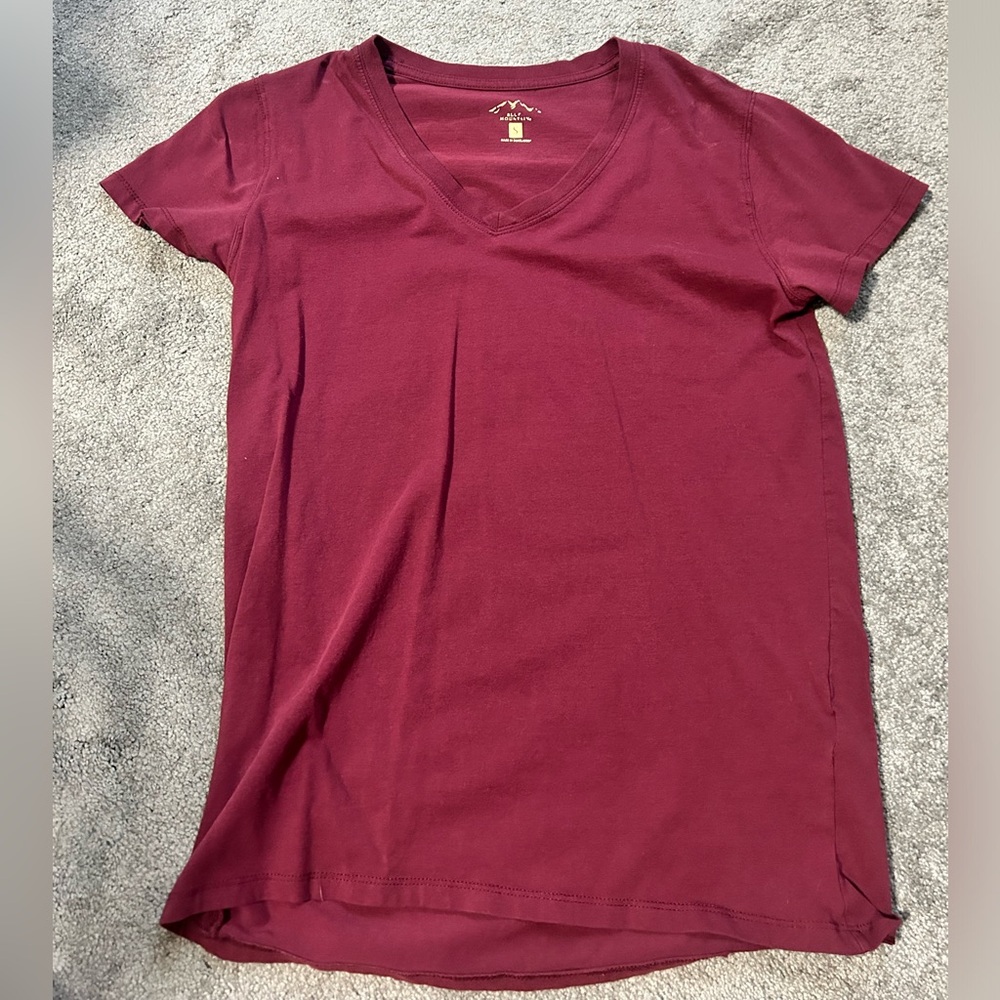 Red V-Neck tshirt